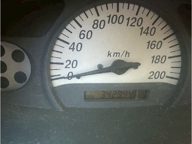 Toyota Vios fotoğraf 12
