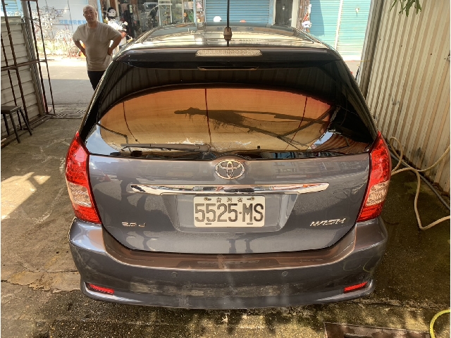 Toyota Wish fotoğraf 4