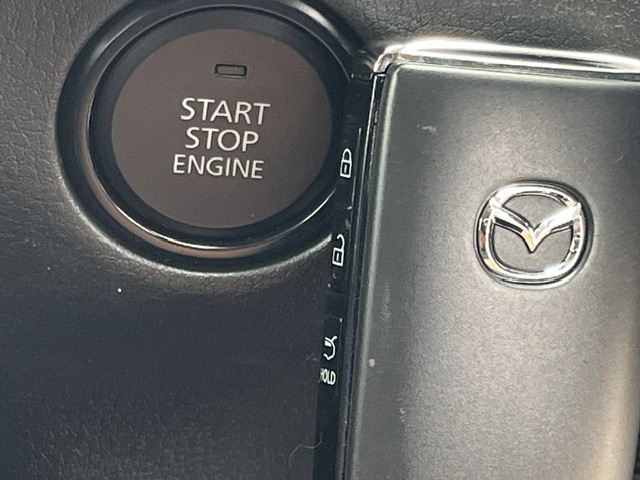 Mazda CX-30 fotoğraf 12
