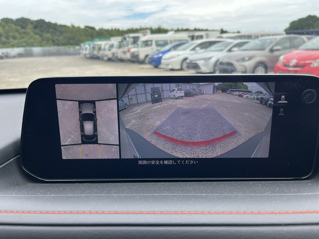 Mazda CX-30 fotoğraf 16