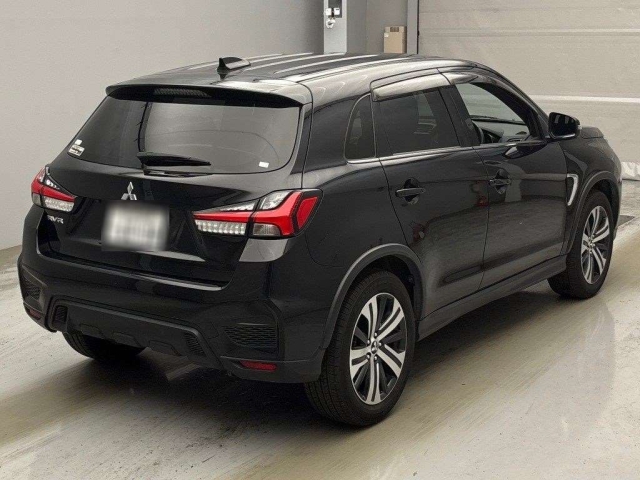 Mitsubishi RVR fotoğraf 2