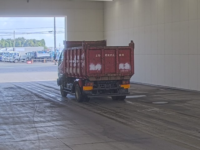 Mitsubishi Fuso Fighter Mignon photo 14