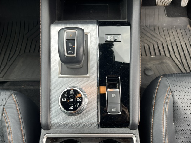 Mitsubishi Outlander PHEV fotoğraf 18