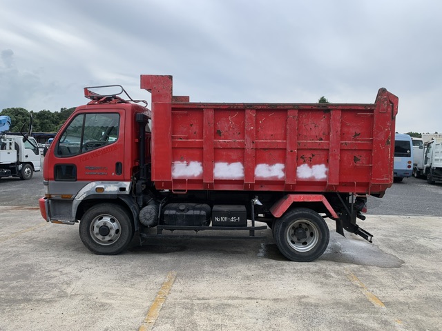 Mitsubishi Fuso Fighter Mignon photo 2