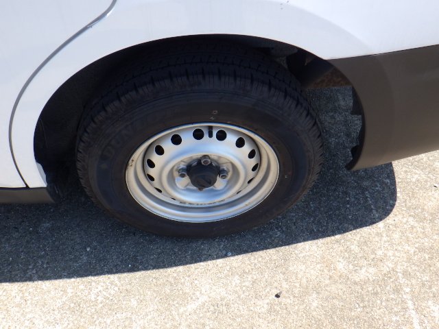 Nissan AD Van fotoğraf 21