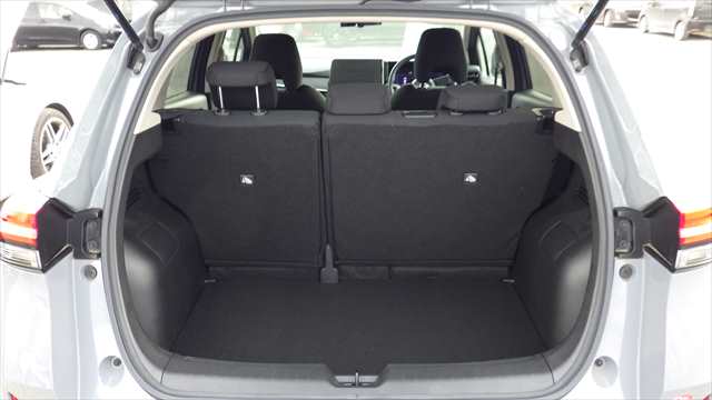 Nissan Note fotoğraf 12