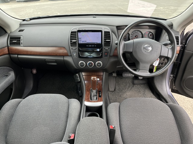 Nissan Bluebird Sylphy fotoğraf 7