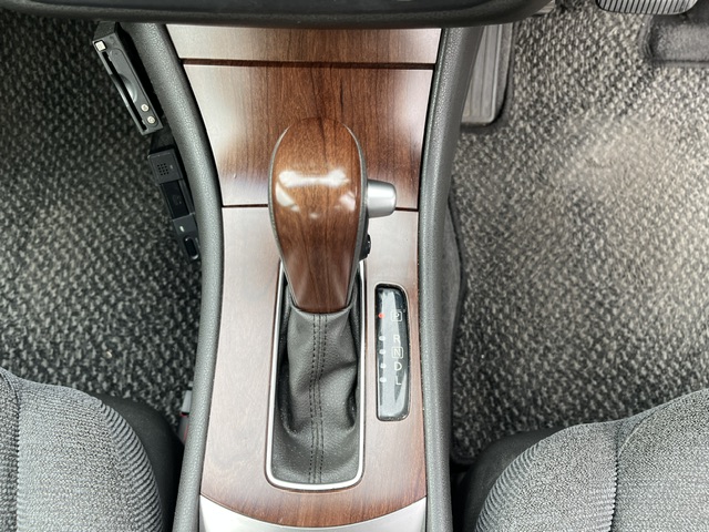 Nissan Bluebird Sylphy fotoğraf 10