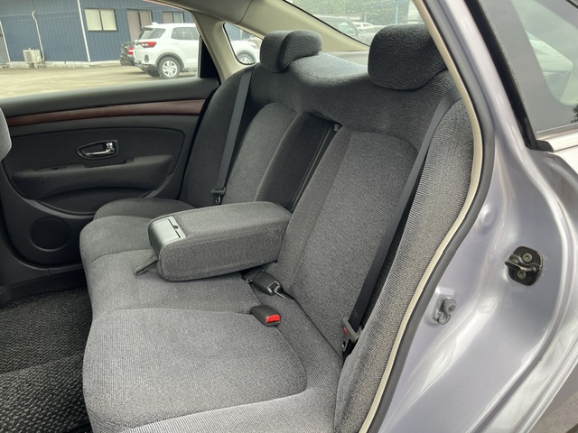 Nissan Bluebird Sylphy fotoğraf 11