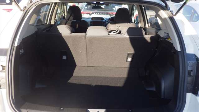 Subaru XV fotoğraf 11