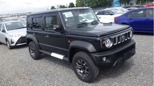 Suzuki Jimny Nomade fotoğraf 2