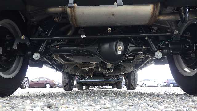 Suzuki Jimny Nomade fotoğraf 17