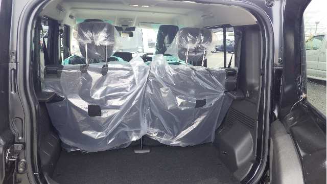 Suzuki Jimny Nomade fotoğraf 18