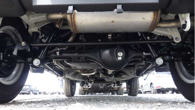 Suzuki Jimny Nomade fotoğraf 15