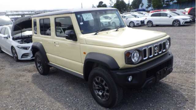 Suzuki Jimny Nomade fotoğraf 2
