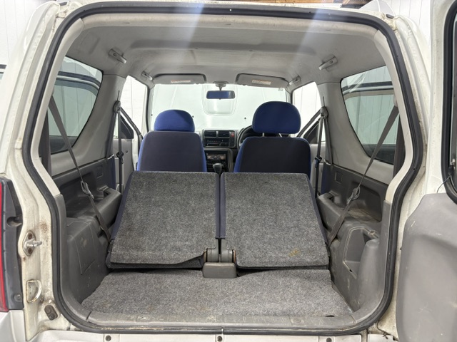 Suzuki Jimny photo 18