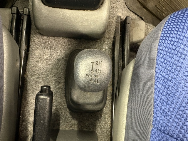 Suzuki Jimny photo 11