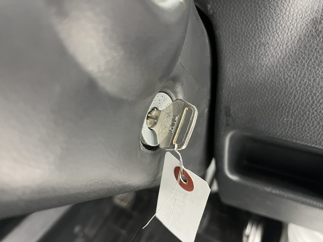 Suzuki Carry Truck photo 11