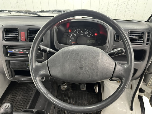 Suzuki Carry Truck photo 10
