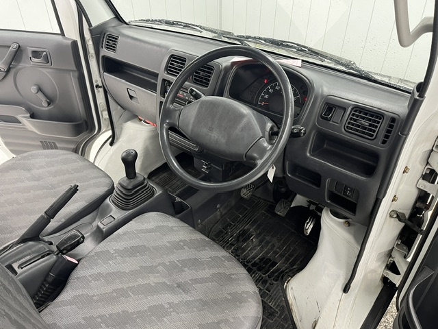Suzuki Carry Truck photo 12