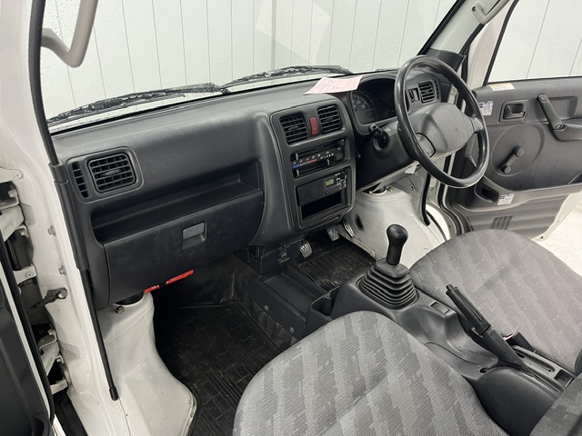 Suzuki Carry Truck photo 13