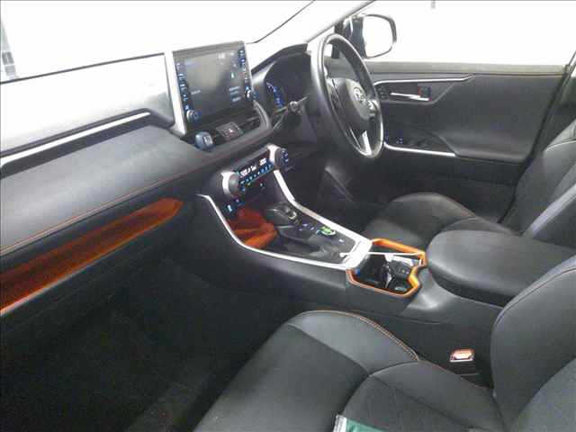 Toyota RAV4 photo 4