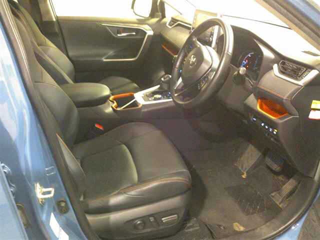 Toyota RAV4 photo 5