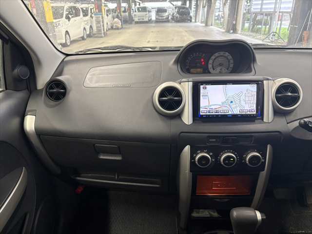 Toyota Ist fotoğraf 10