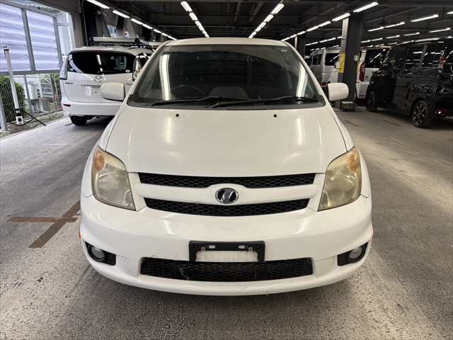 Toyota Ist fotoğraf 7