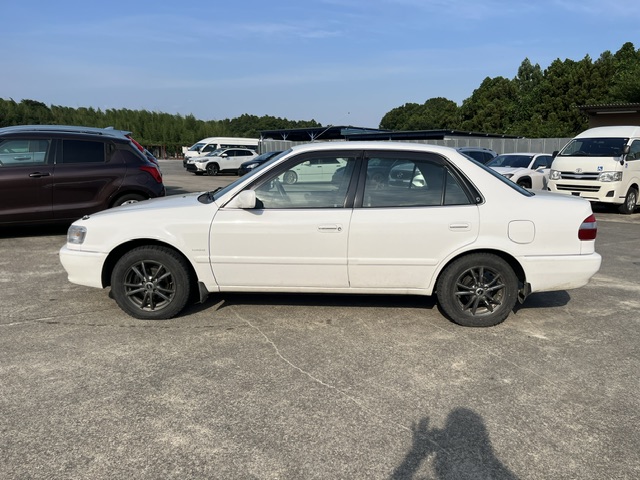 Toyota Corolla fotoğraf 6