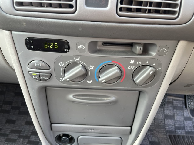 Toyota Corolla fotoğraf 14
