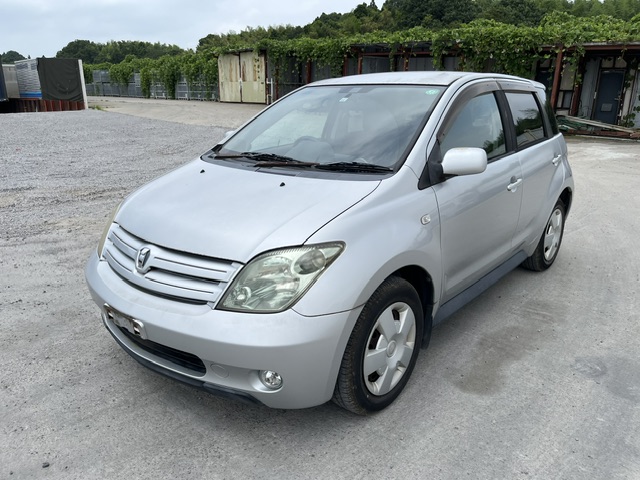 Toyota Ist fotoğraf 3