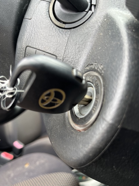 Toyota Ist fotoğraf 12