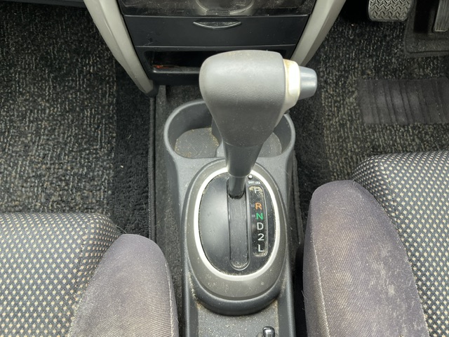 Toyota Ist fotoğraf 15