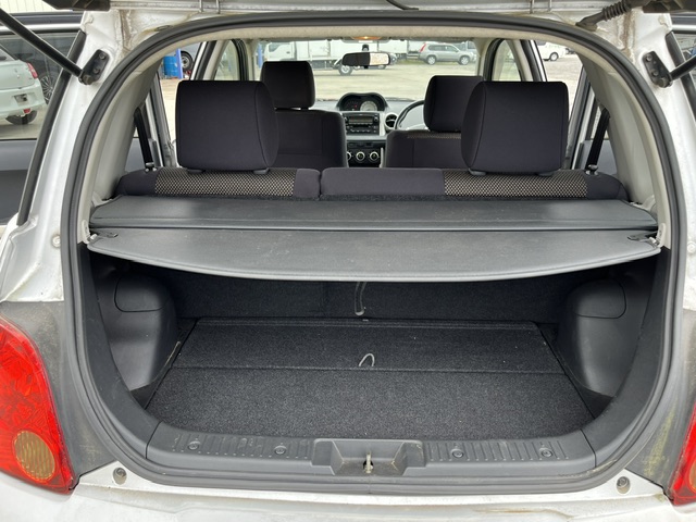 Toyota Ist fotoğraf 20