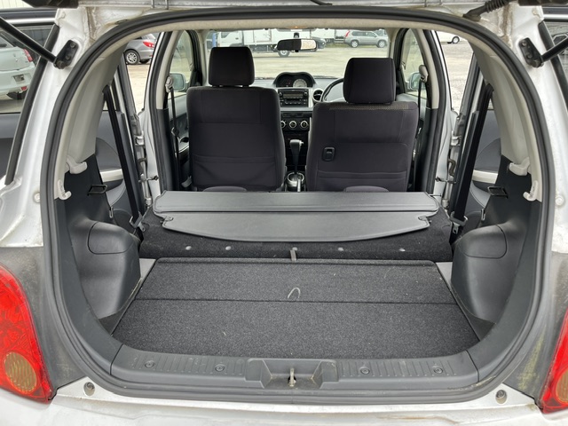 Toyota Ist fotoğraf 22