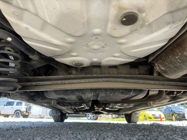 Toyota Ist photo 36