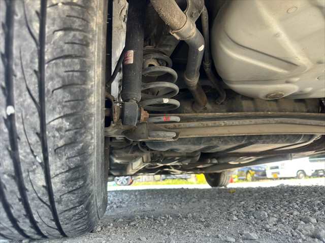 Toyota Ist photo 35