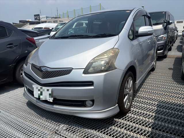 Toyota Ractis fotoğraf 3