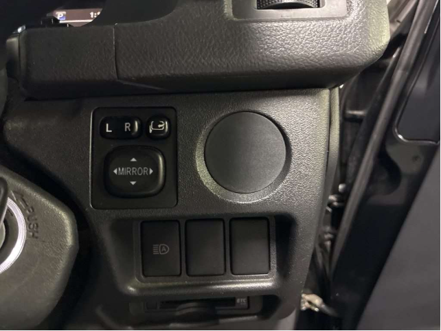 Toyota Hiace Van fotoğraf 11