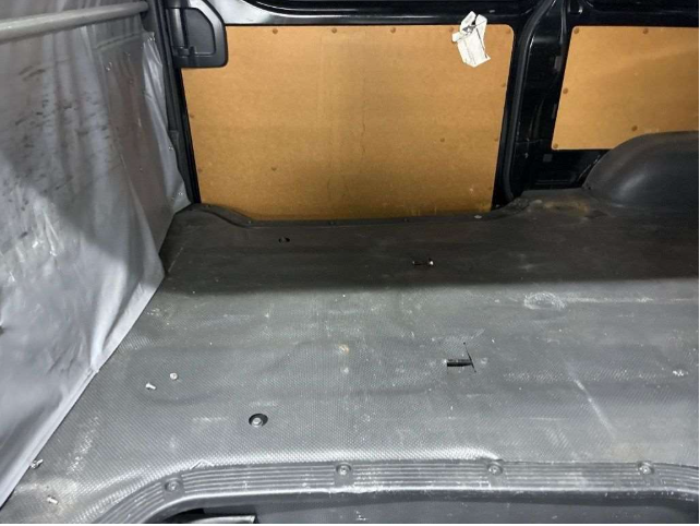 Toyota Hiace Van fotoğraf 15