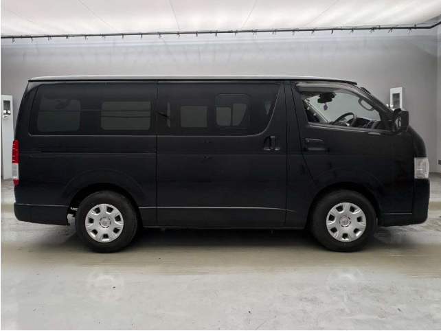 Toyota Hiace Van fotoğraf 5