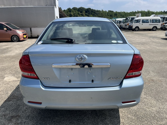 Toyota Allion fotoğraf 7