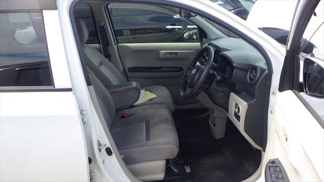 Toyota Passo fotoğraf 11