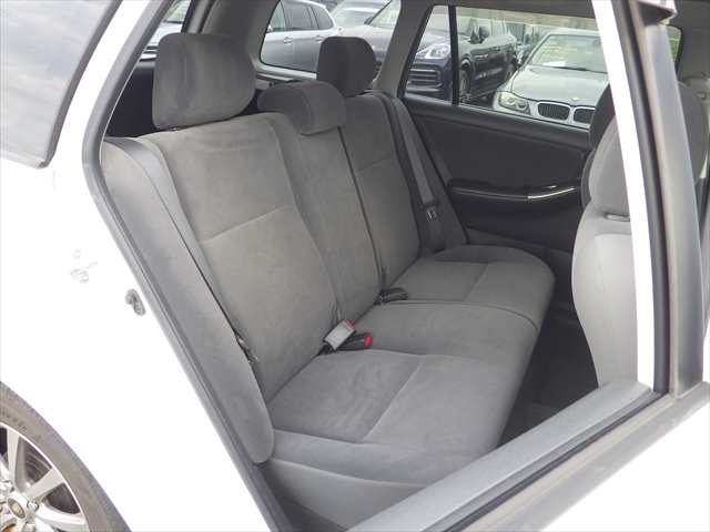 Toyota Corolla Fielder fotoğraf 19