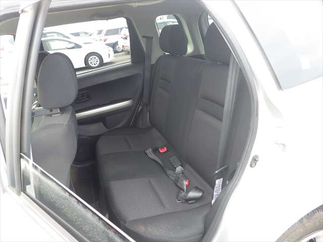 Toyota Ist photo 19