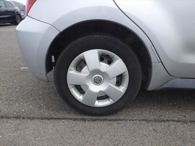 Toyota Ist photo 22