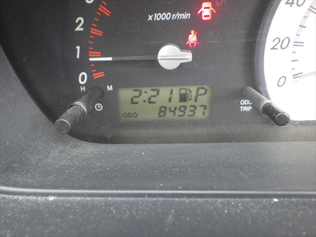 Toyota Ist photo 10