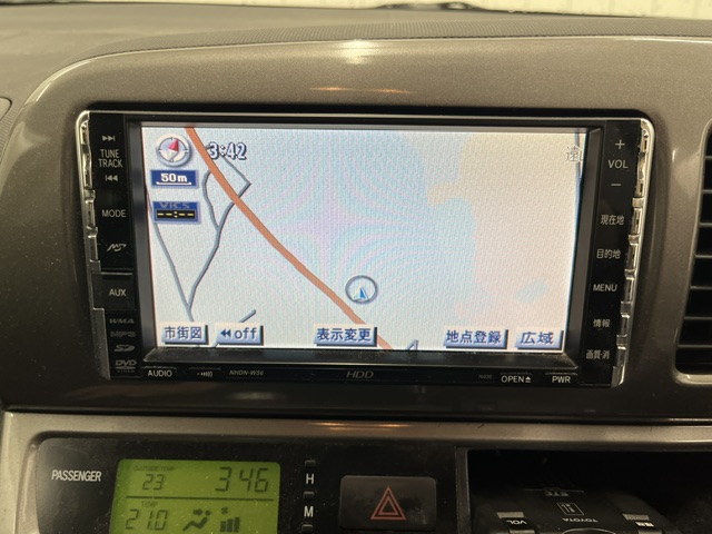Toyota Wish fotoğraf 11
