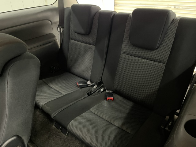 Toyota Wish fotoğraf 19